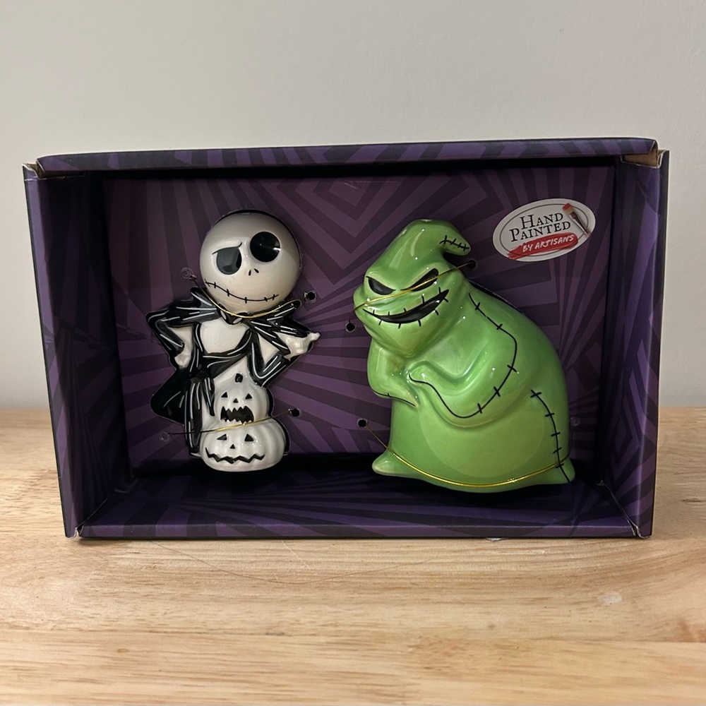 Disney Nightmare Before Christmas Salt & Pepper Shakers Jack & Oogie Boogie